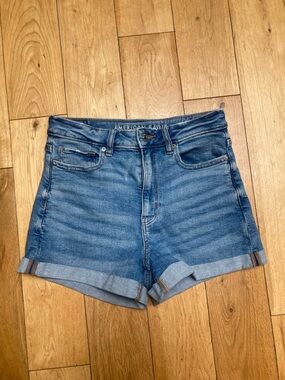 American Eagle high waisted stretch mom jean 4